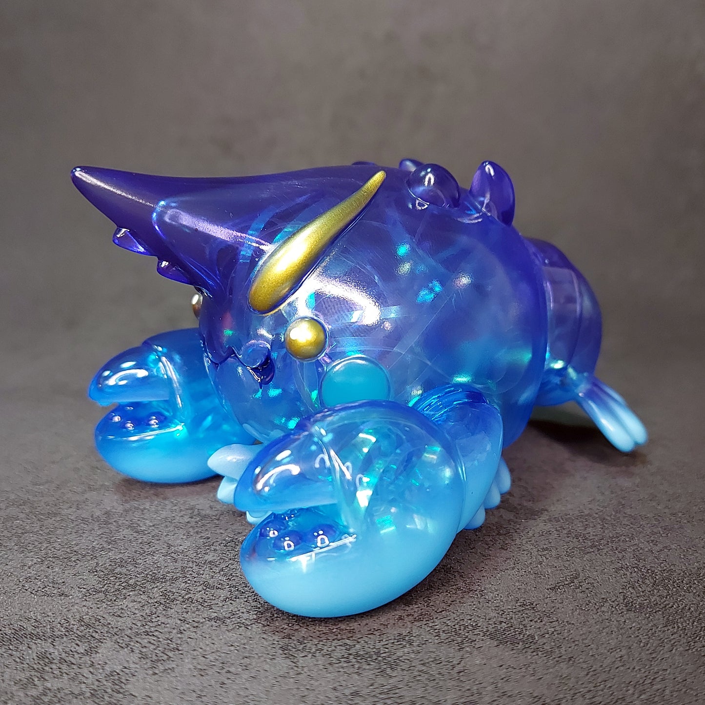 Dizzy Violet BallBallShrimp 閃藍波波蝦