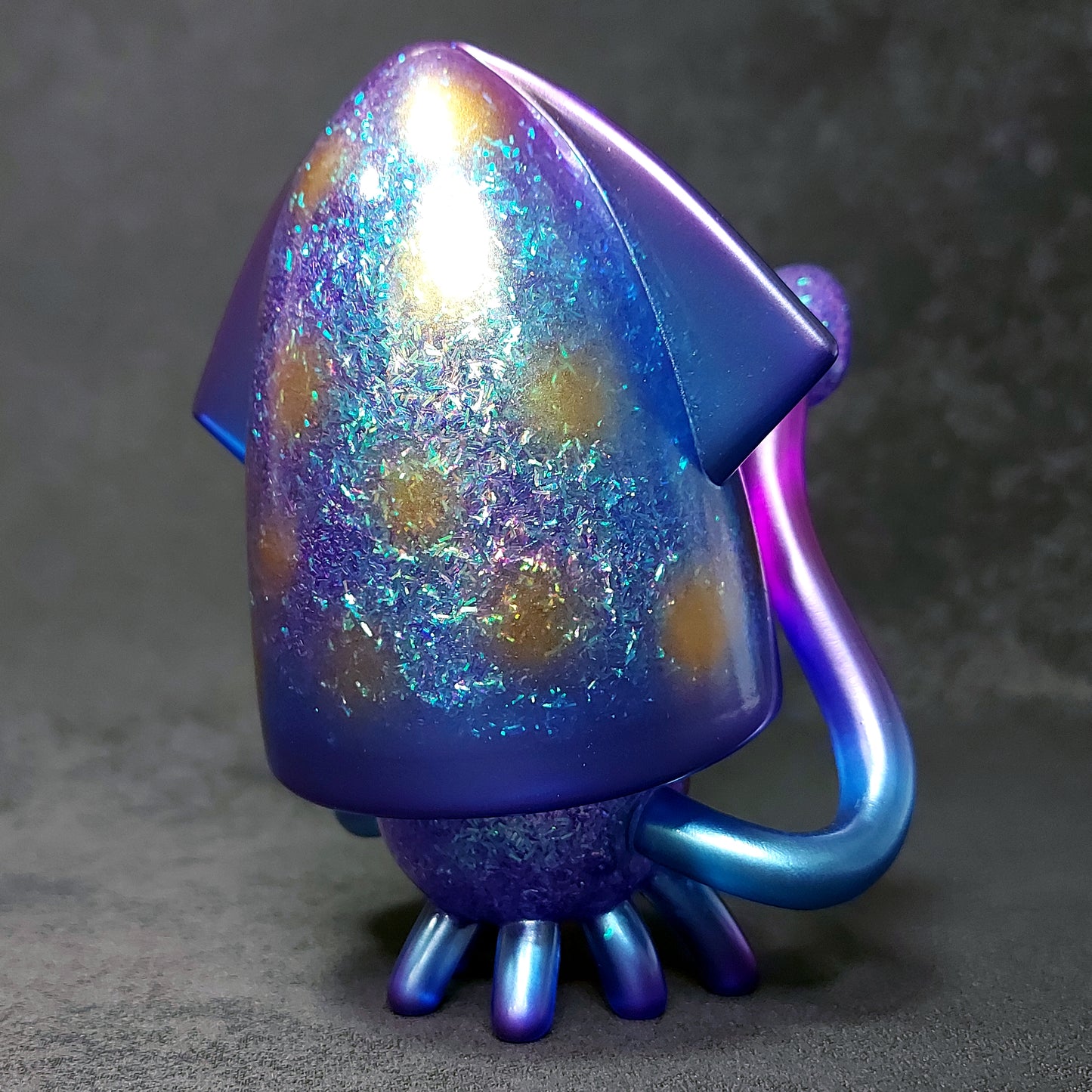 Blue Sparkle BallBallSquid 閃藍波波烏