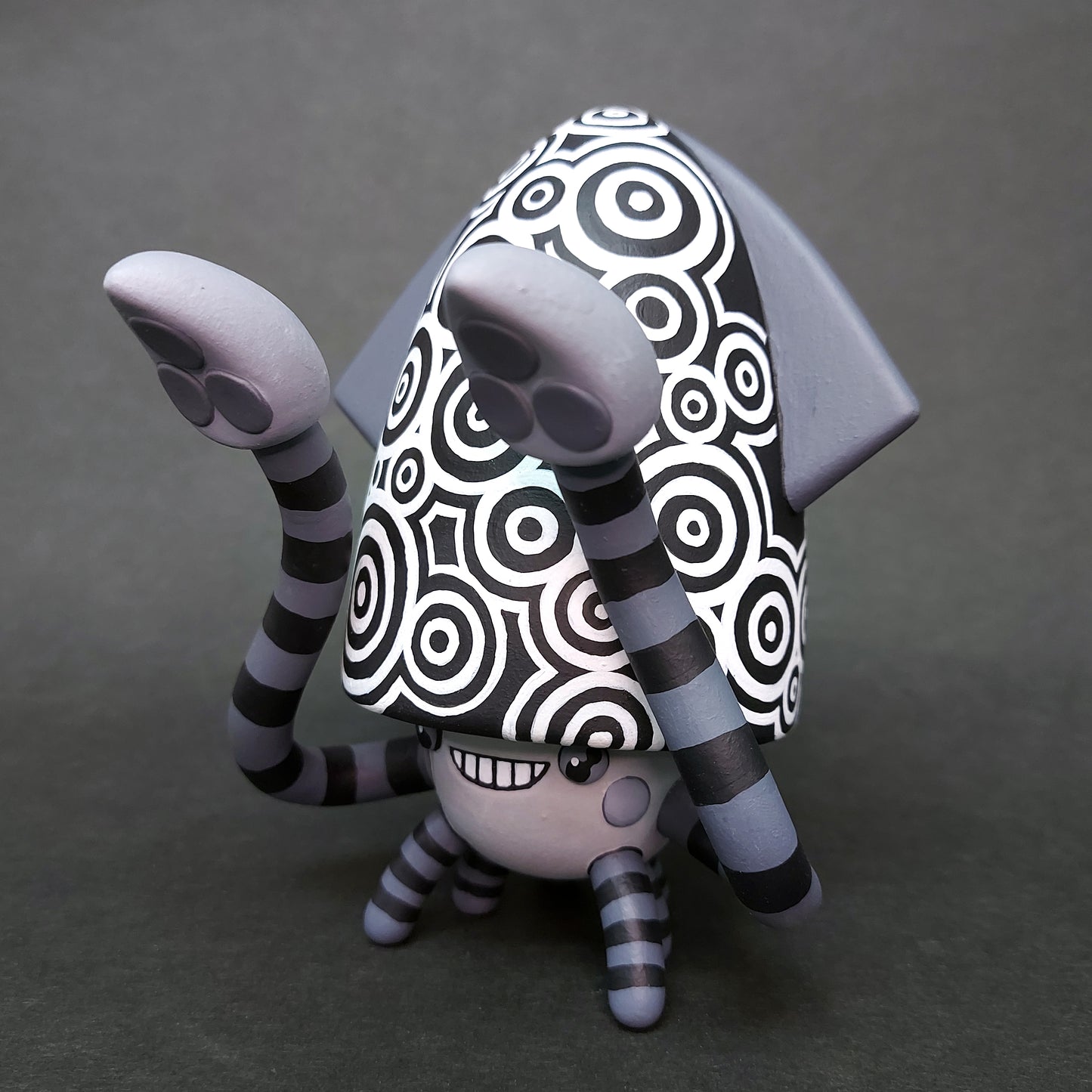 B&W Presbyopia BallBallSquid 黑白老花波波烏