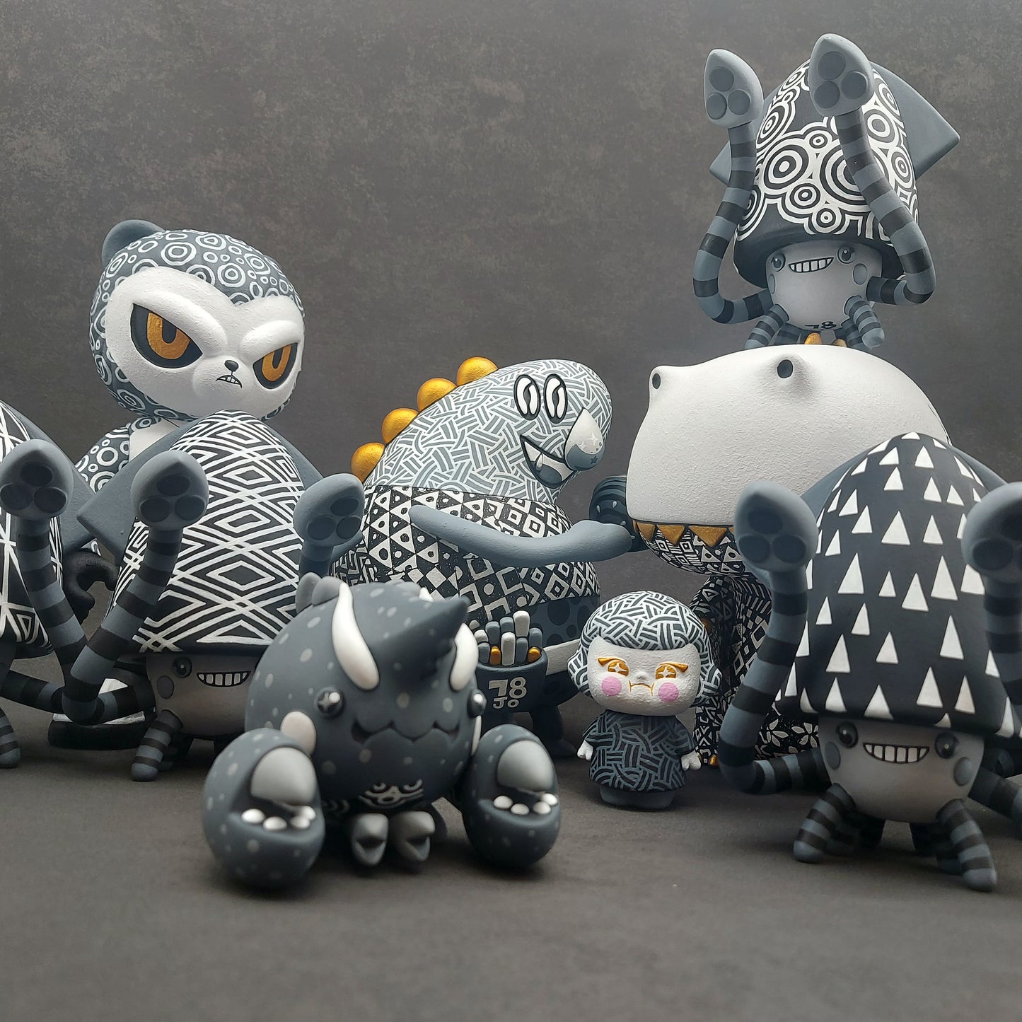 B&W Pattern IKARIKUMA 黑白熊伊卡