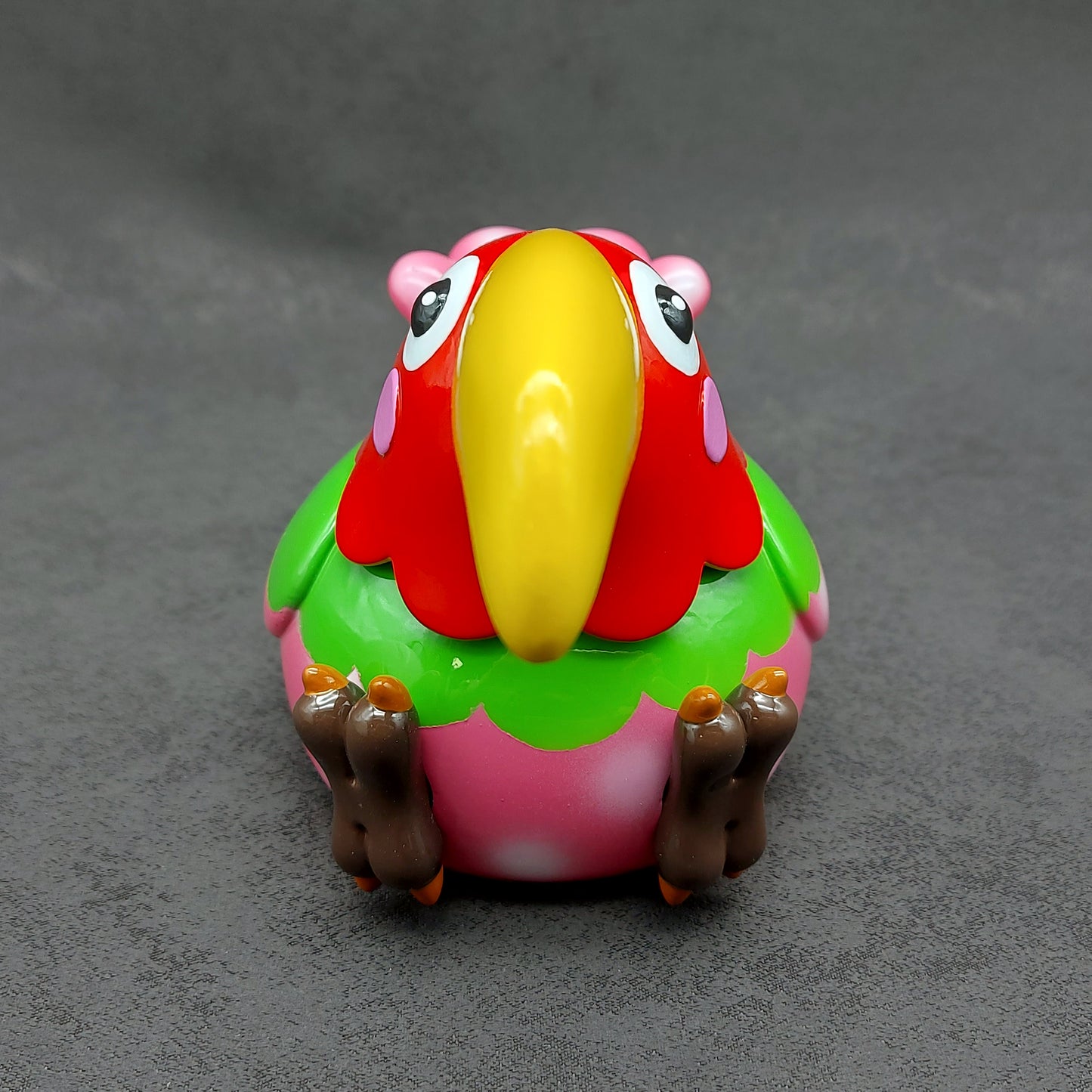 Strawberry BallBall Toucan 草莓大嘴波波鳥