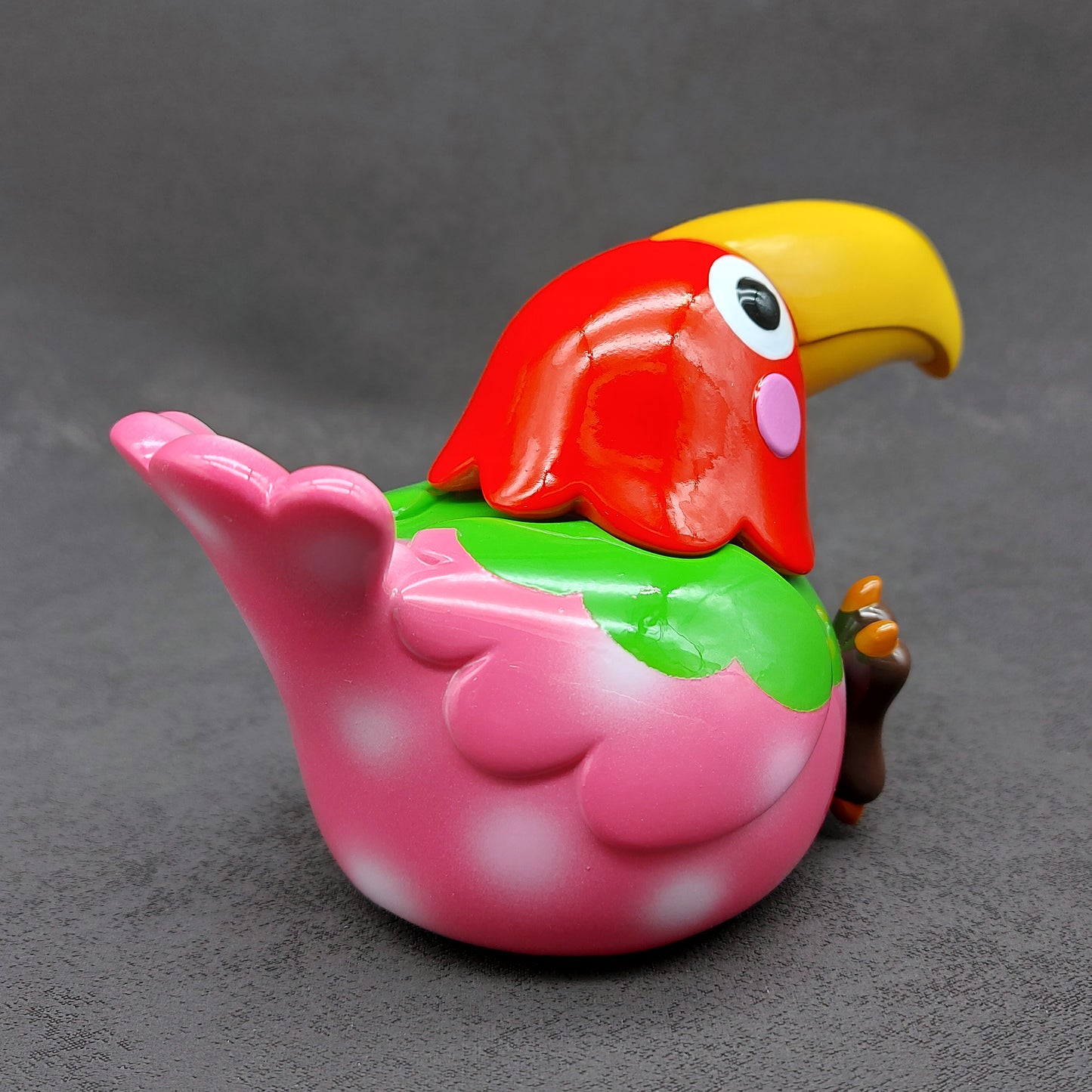 Strawberry BallBall Toucan 草莓大嘴波波鳥