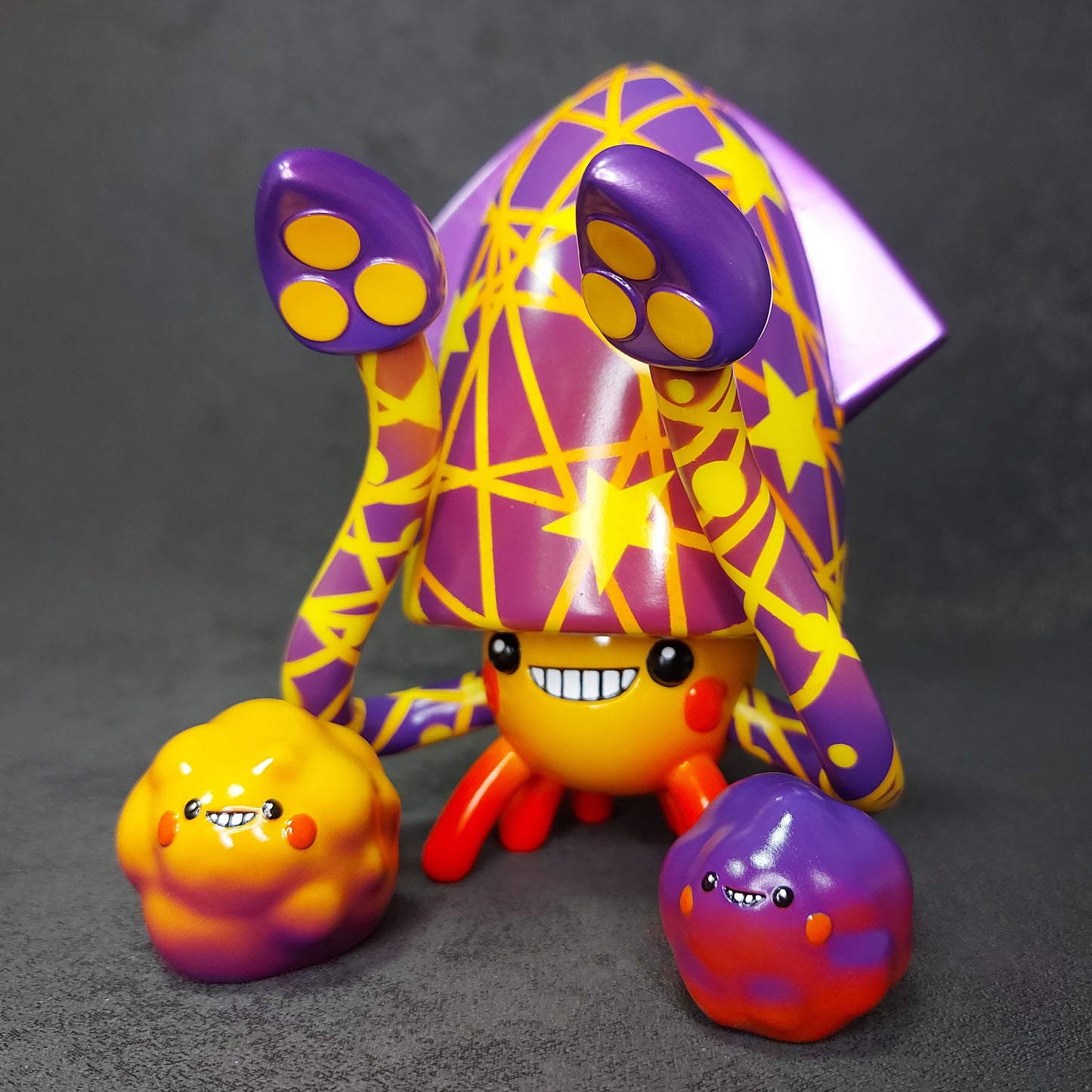 Gift Wrap BallBallSquid