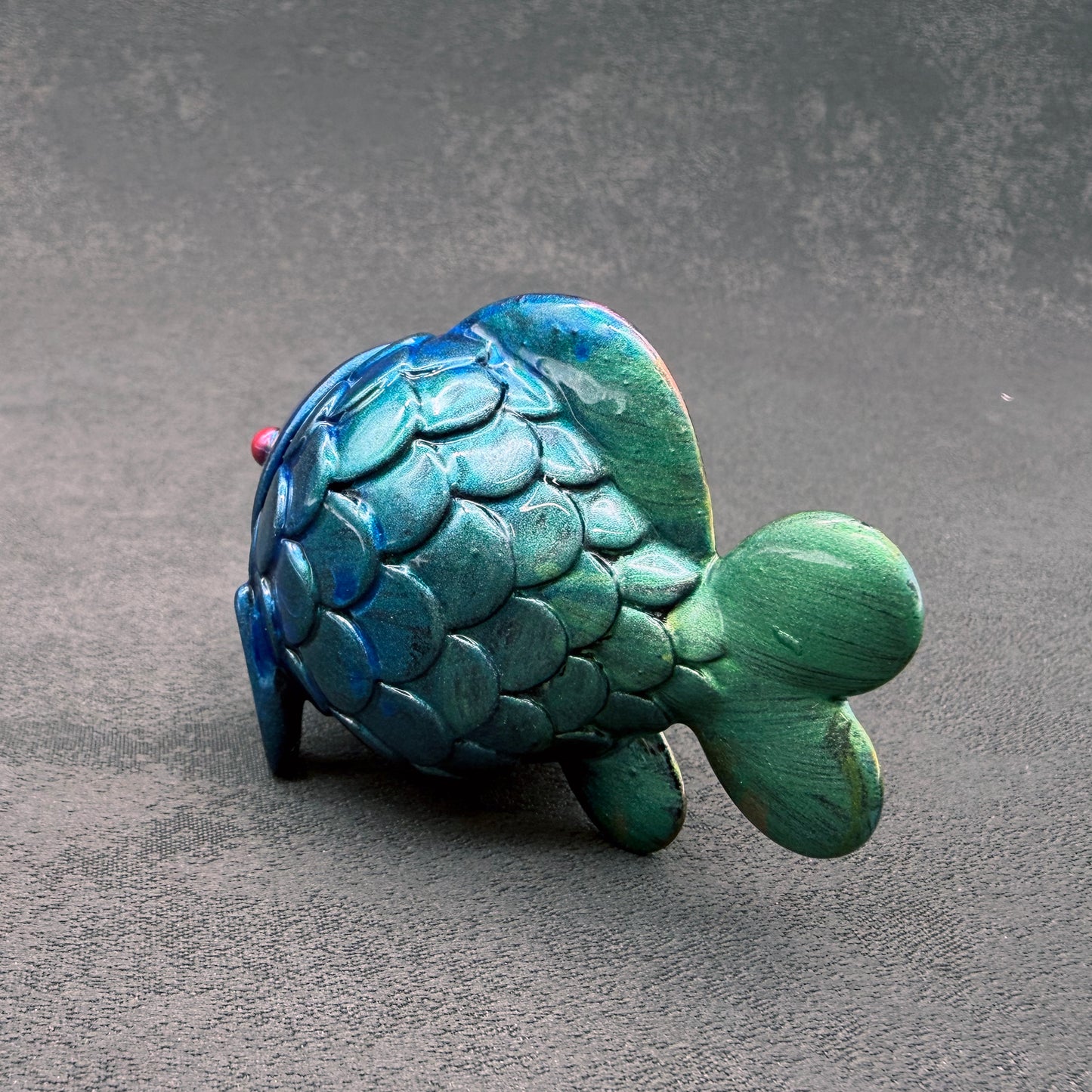 Metallic Rainbow BallBallFish 金屬彩虹波波魚