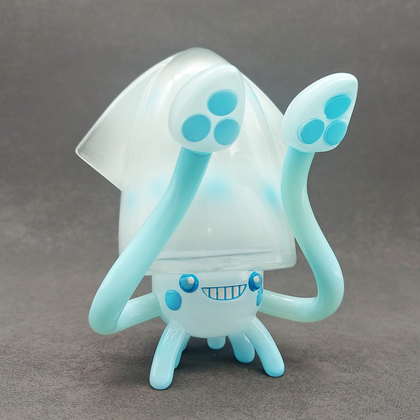 Transparent Light Blue BallBallSquid 透明粉藍波波烏