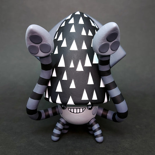 B&W Triangle BallBallSquid 黑白三角波波烏