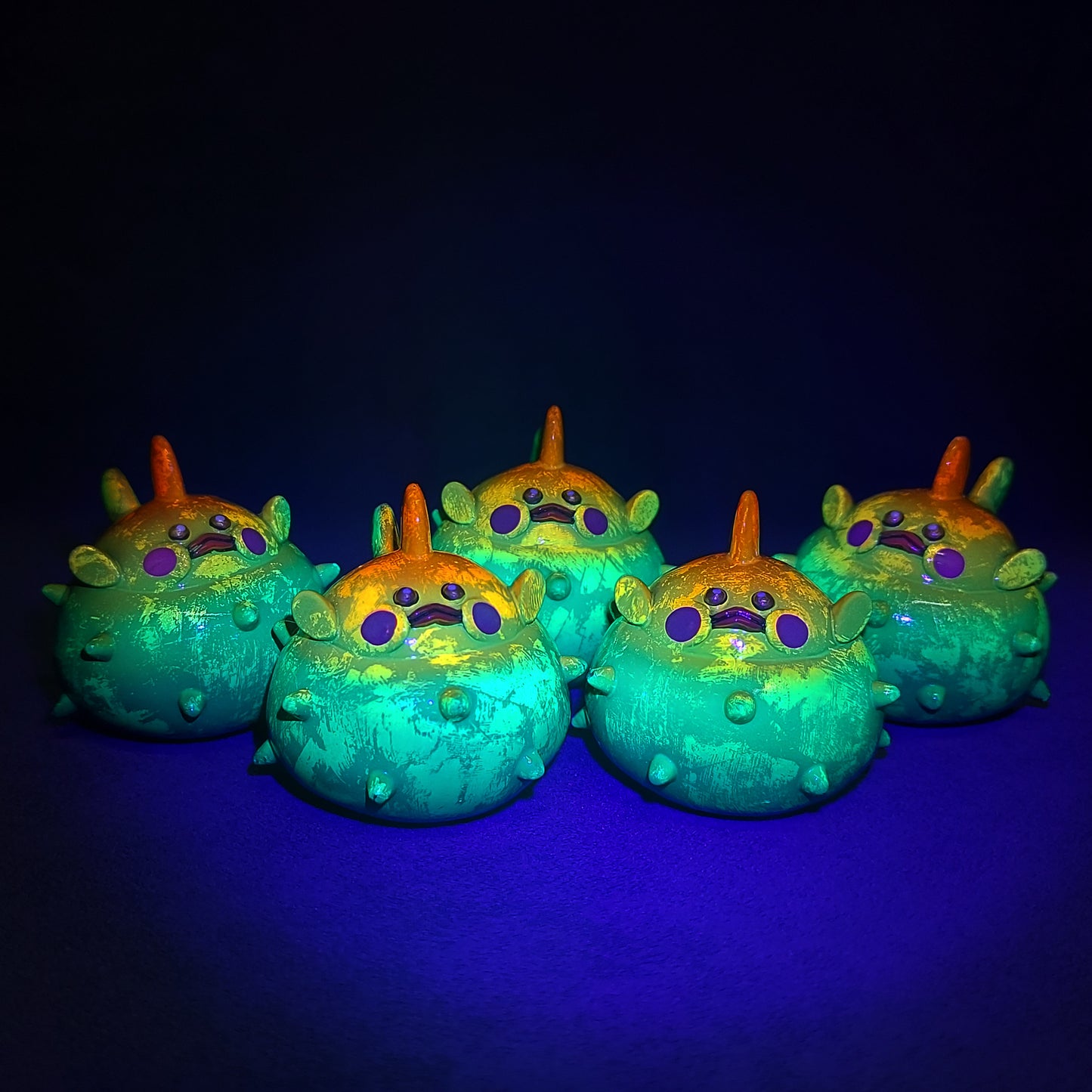 Fluorescence Foil Rainbow PuﬀerBallFish 螢光金屬彩虹刺波魚